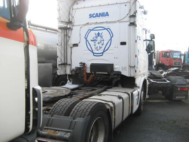 Sattelzugmaschine Scania L 124L420