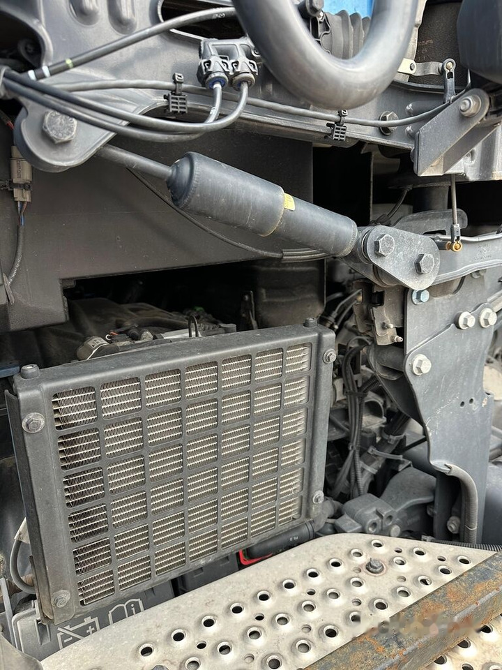 Sattelzugmaschine Scania R500: das Bild 9