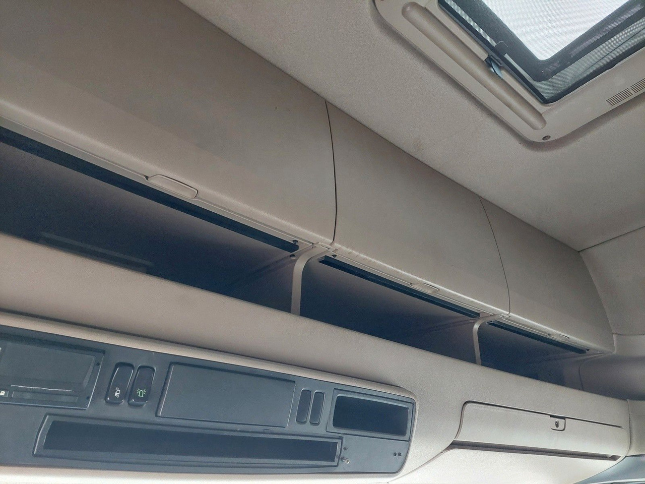 Sattelzugmaschine Scania R 440 LA6X2/4MNA