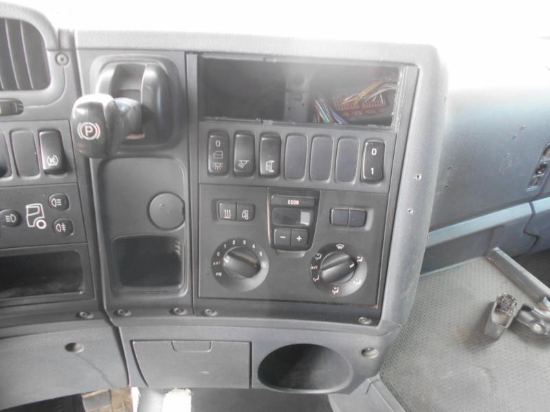 Sattelzugmaschine Scania R 480: das Bild 10