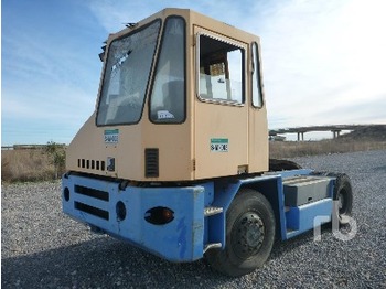 Sisu 4X2 Seaport Tractor 4X2 - Sattelzugmaschine