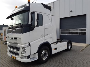 Sattelzugmaschine Volvo FH4 500 Globetrotter Manual: das Bild 1