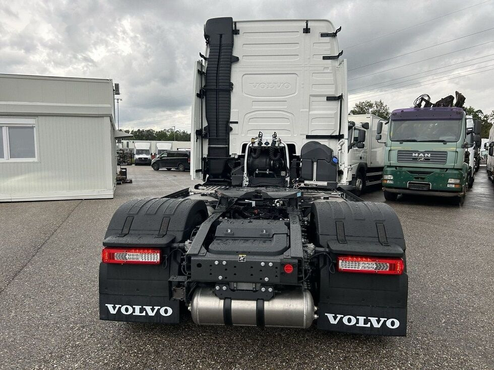 Sattelzugmaschine Volvo FH 13.500 4x2 Globetrotter: das Bild 5