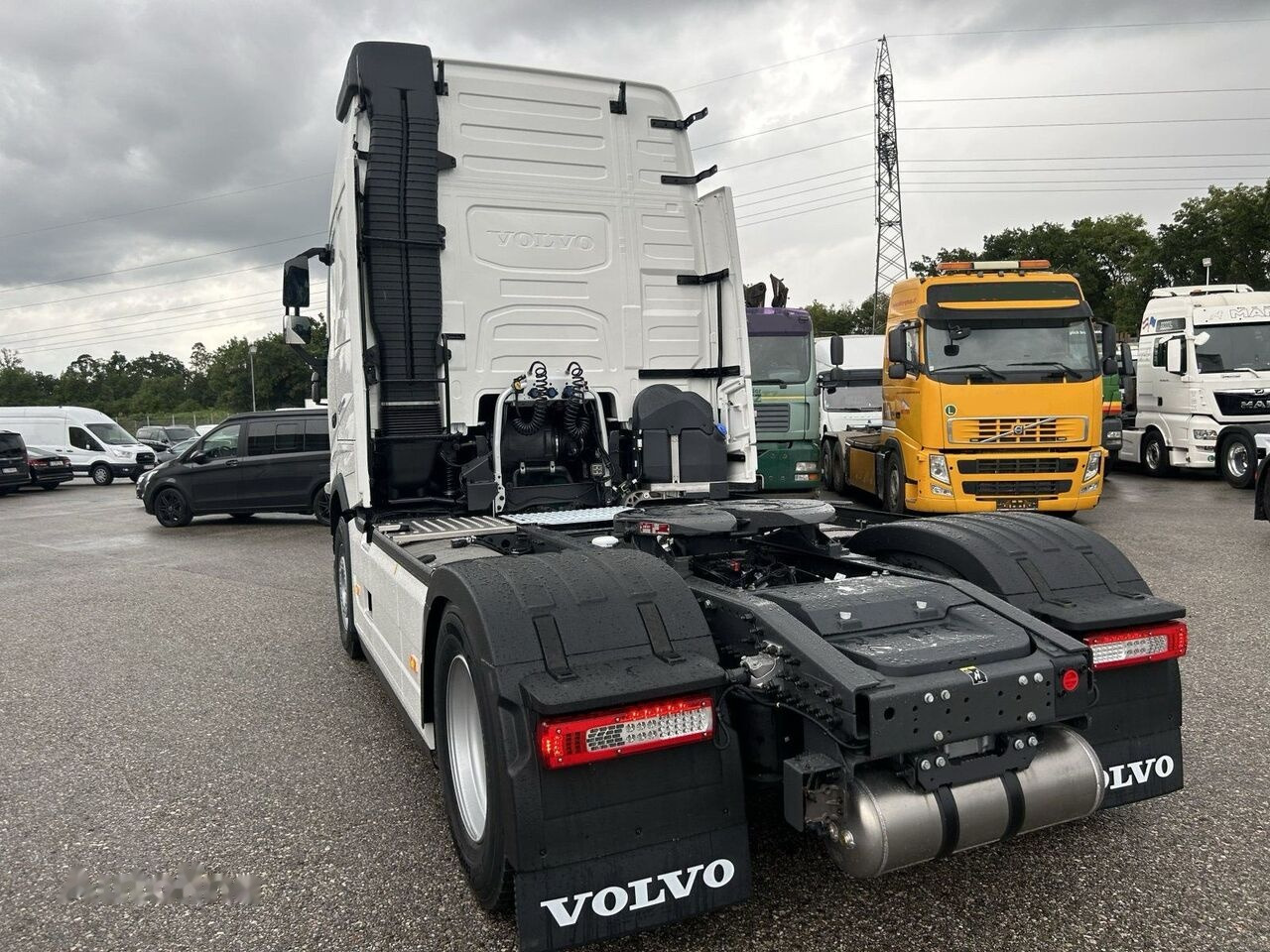 Sattelzugmaschine Volvo FH 13.500 4x2 Globetrotter: das Bild 3