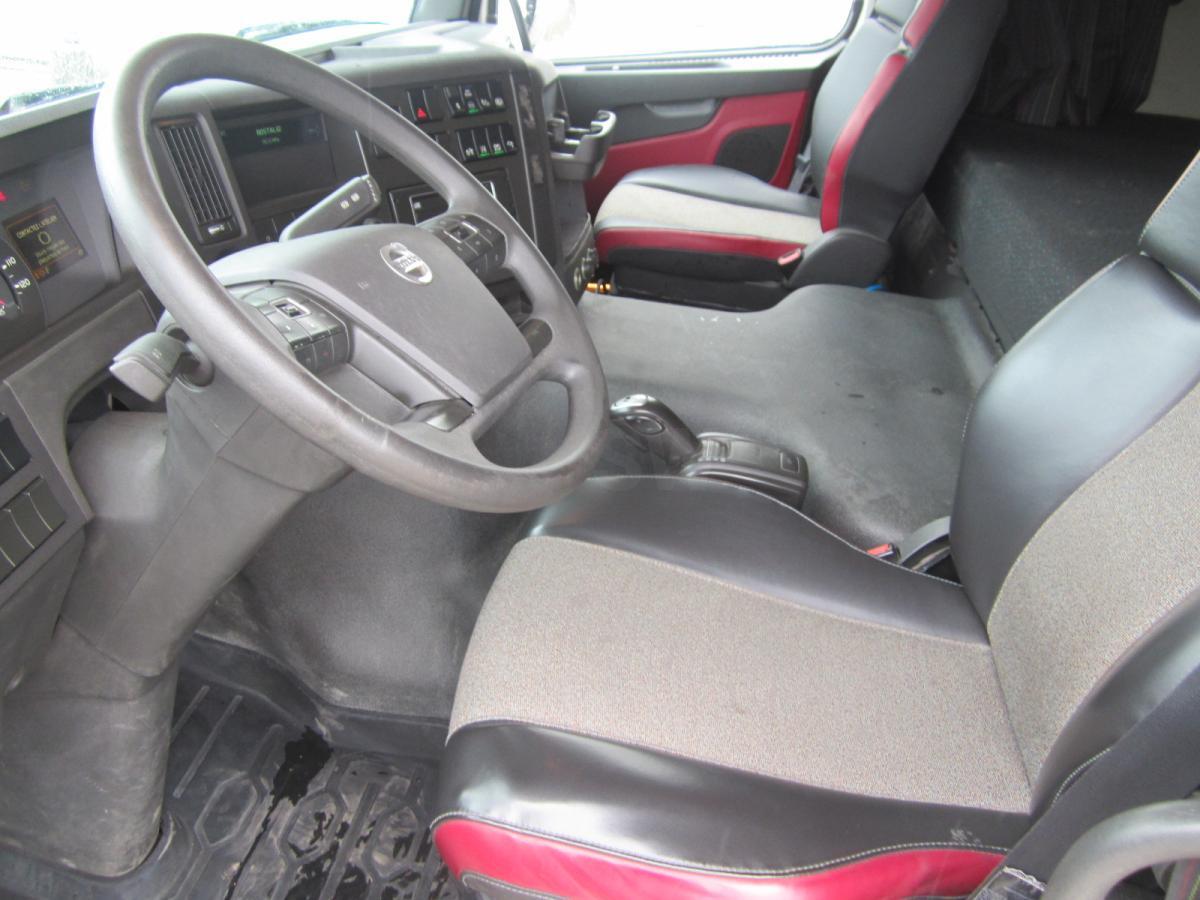 Sattelzugmaschine Volvo FMX 460