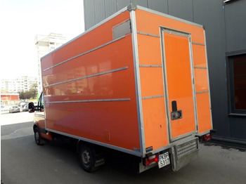 Koffer Transporter IVECO 35S13: das Bild 4