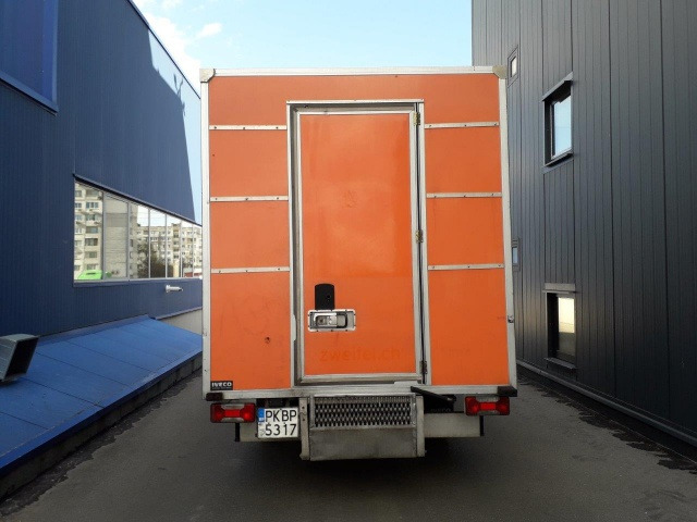 Koffer Transporter IVECO 35S13: das Bild 6
