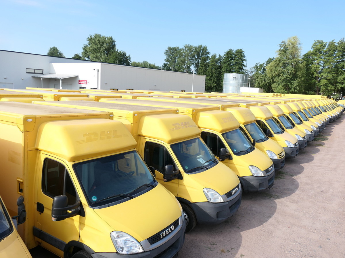 Leasing Angebot für IVECO Daily 35 S11 C30C AUTOMATIK KAMERA MAXI Regale L IVECO Daily 35 S11 C30C AUTOMATIK KAMERA MAXI Regale L: das Bild 1