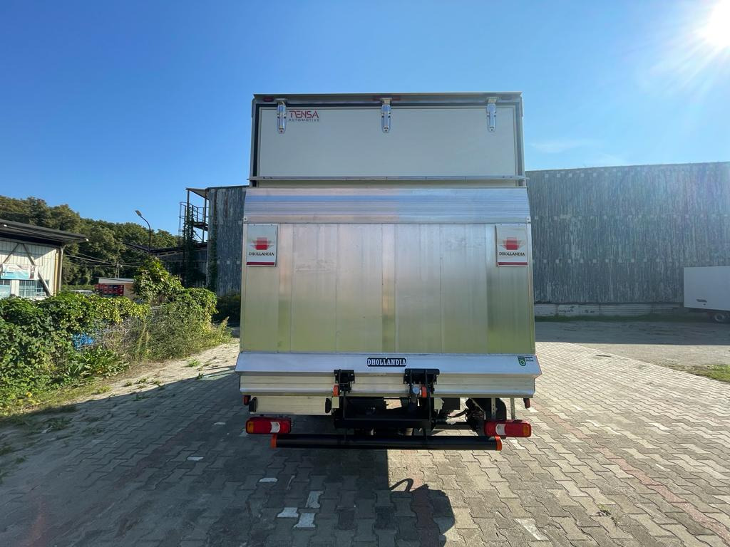 Koffer Transporter Iveco Daily 50C18HZ Container mit 8 Paletten und einem 750-kg-Aufzug: das Bild 4