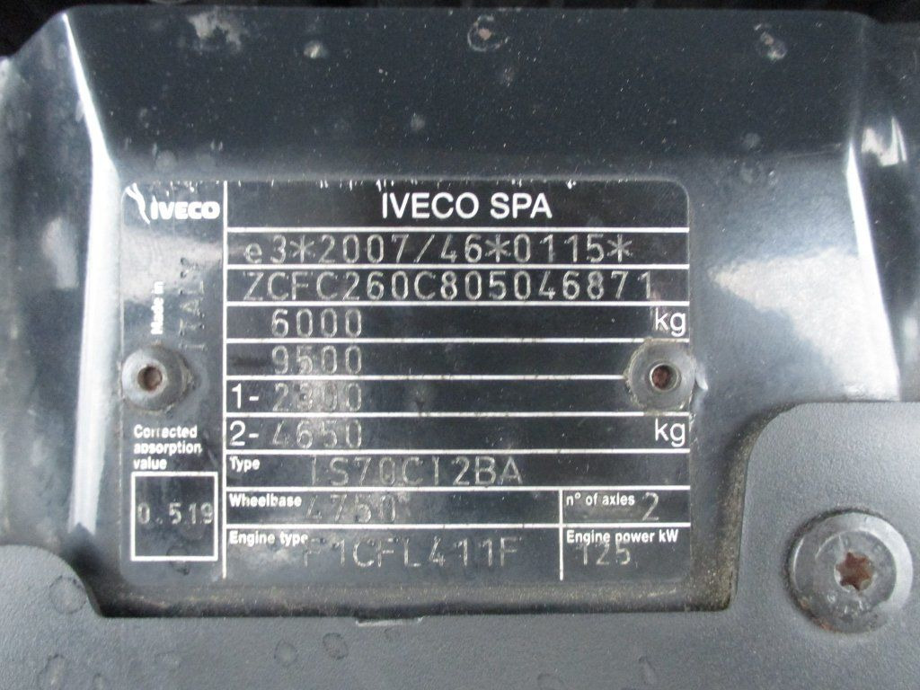 Koffer Transporter Iveco Daily 60C17: das Bild 8