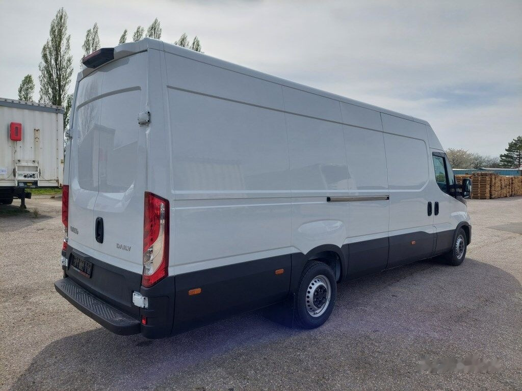 Kastenwagen IVECO Daily 35S18H 4x2
