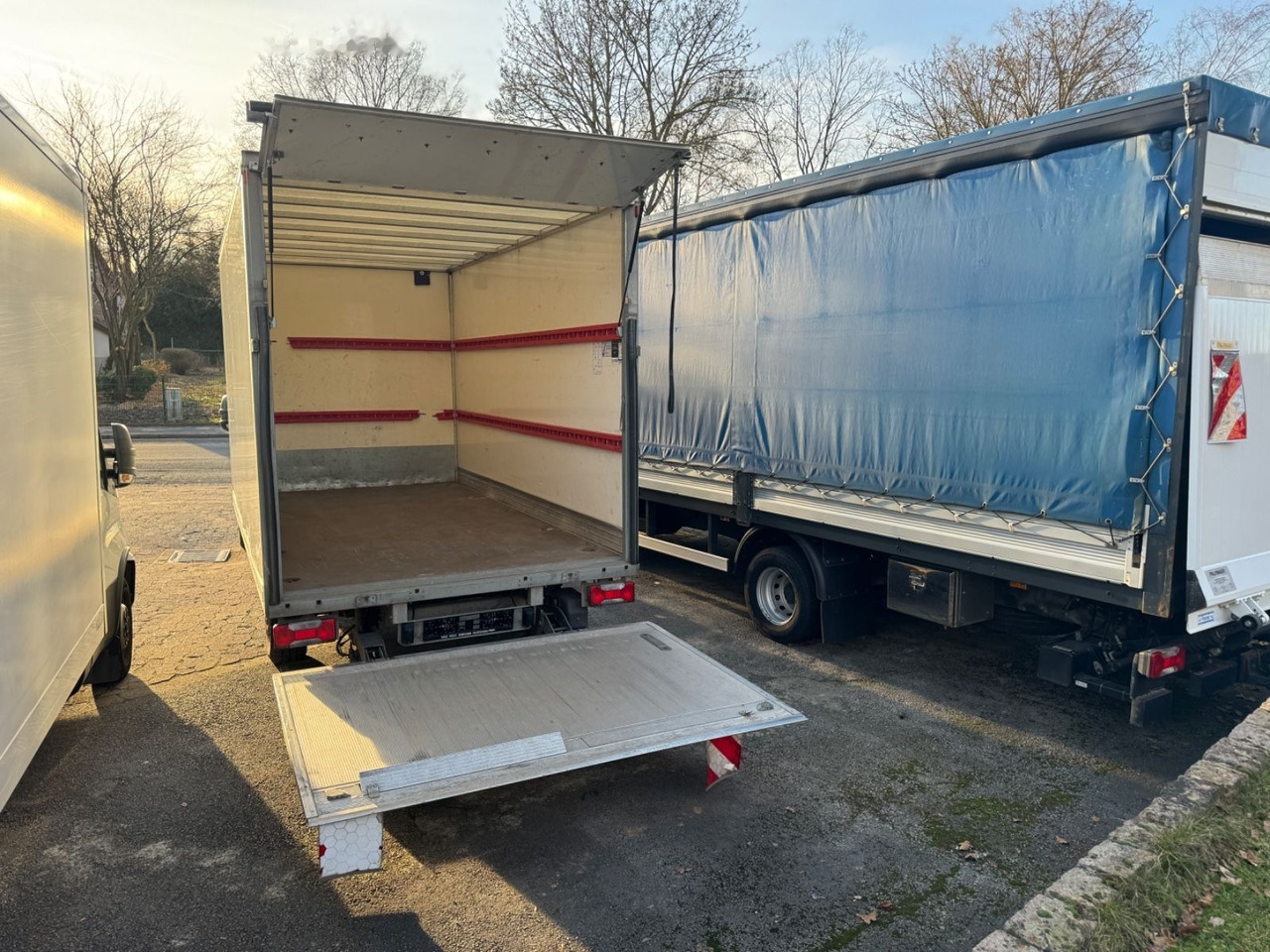 Koffer Transporter IVECO Daily 35-160 Koffer + Tail Lift