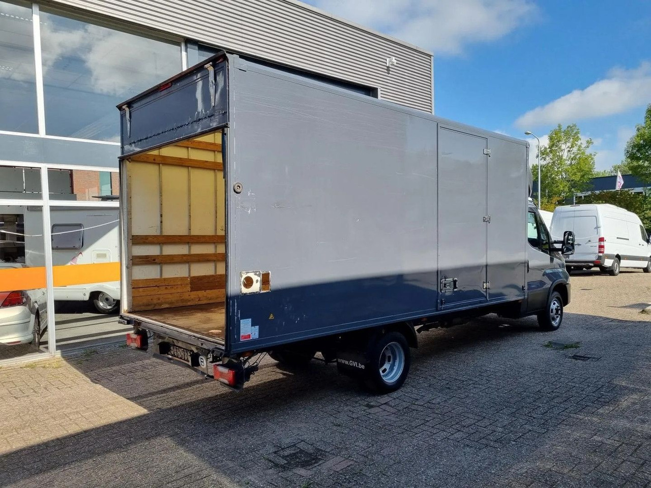 Koffer Transporter IVECO Daily 50C18 Koffer