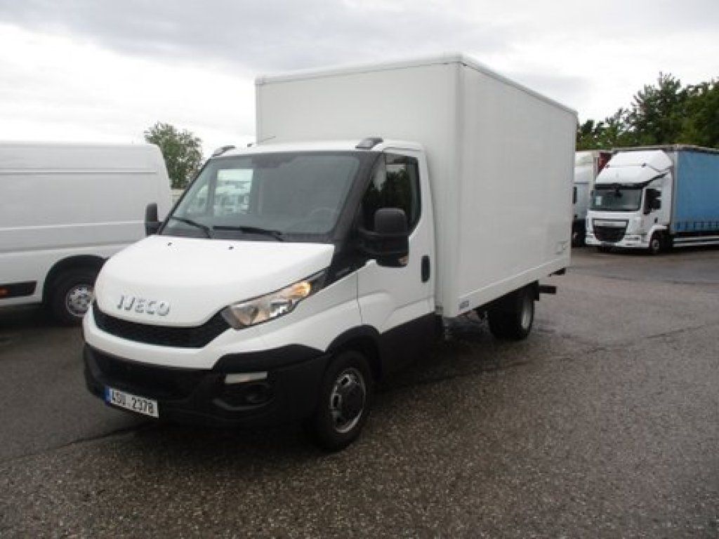 Koffer Transporter Iveco Daily 35C15 LBW