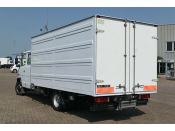 Koffer Transporter, Transporter mit Doppelkabine Mercedes-Benz 816 D Vario DOKA/7 Plätze/AHK/: das Bild 5
