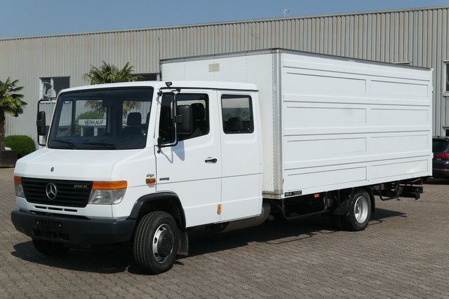Koffer Transporter, Transporter mit Doppelkabine Mercedes-Benz 816 D Vario DOKA/7 Plätze/AHK/: das Bild 3