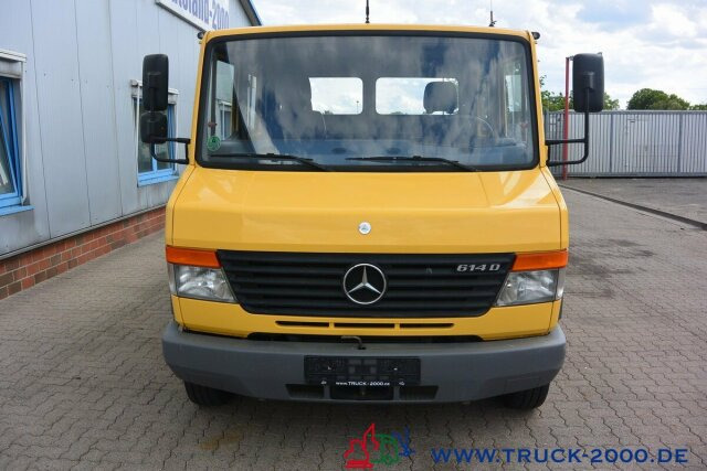 Pritschenwagen, Transporter mit Doppelkabine Mercedes-Benz Vario 614 D DoKa 6 Sitze Original nur 152 tkm: das Bild 13