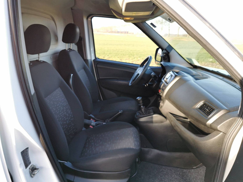Koffer Transporter Opel Combo 1.6 l2h1 2xzijdeur airco: das Bild 7