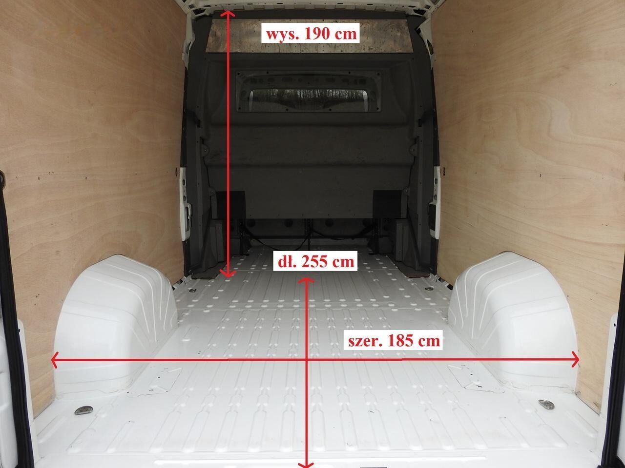Kastenwagen, Transporter mit Doppelkabine Peugeot Boxer Van: das Bild 9