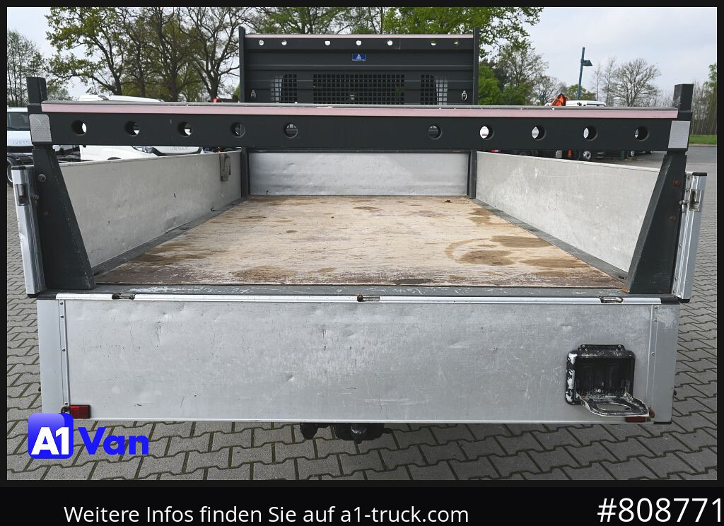 Pritschenwagen RENAULT Master Pritsche Doka, AHK 3,5Tonnen , Klima, Luftfederung