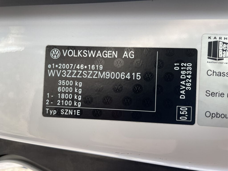 Koffer Transporter Volkswagen Crafter 2.0 TDI 180 pk 11-2020 automaat: das Bild 15