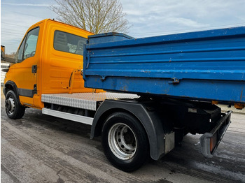 IVECO Autotransporter LKW