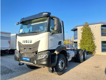 IVECO T-WAY Fahrgestell LKW