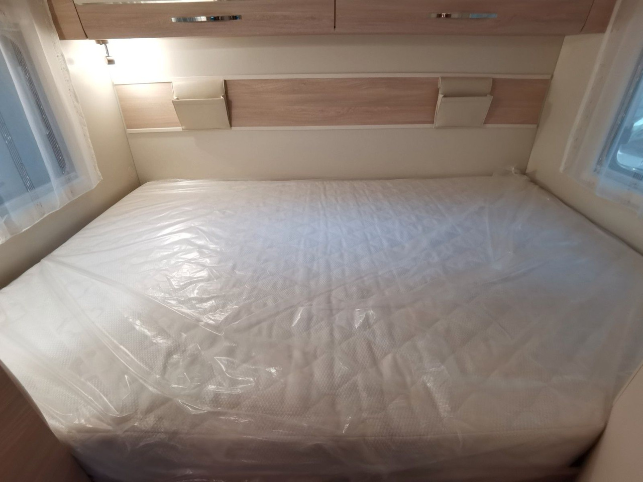 Alkoven Wohnmobil Eura Mobil ACTIVA ONE 690 HB / 180PS-9G AUTOMATIK -40H MAXI