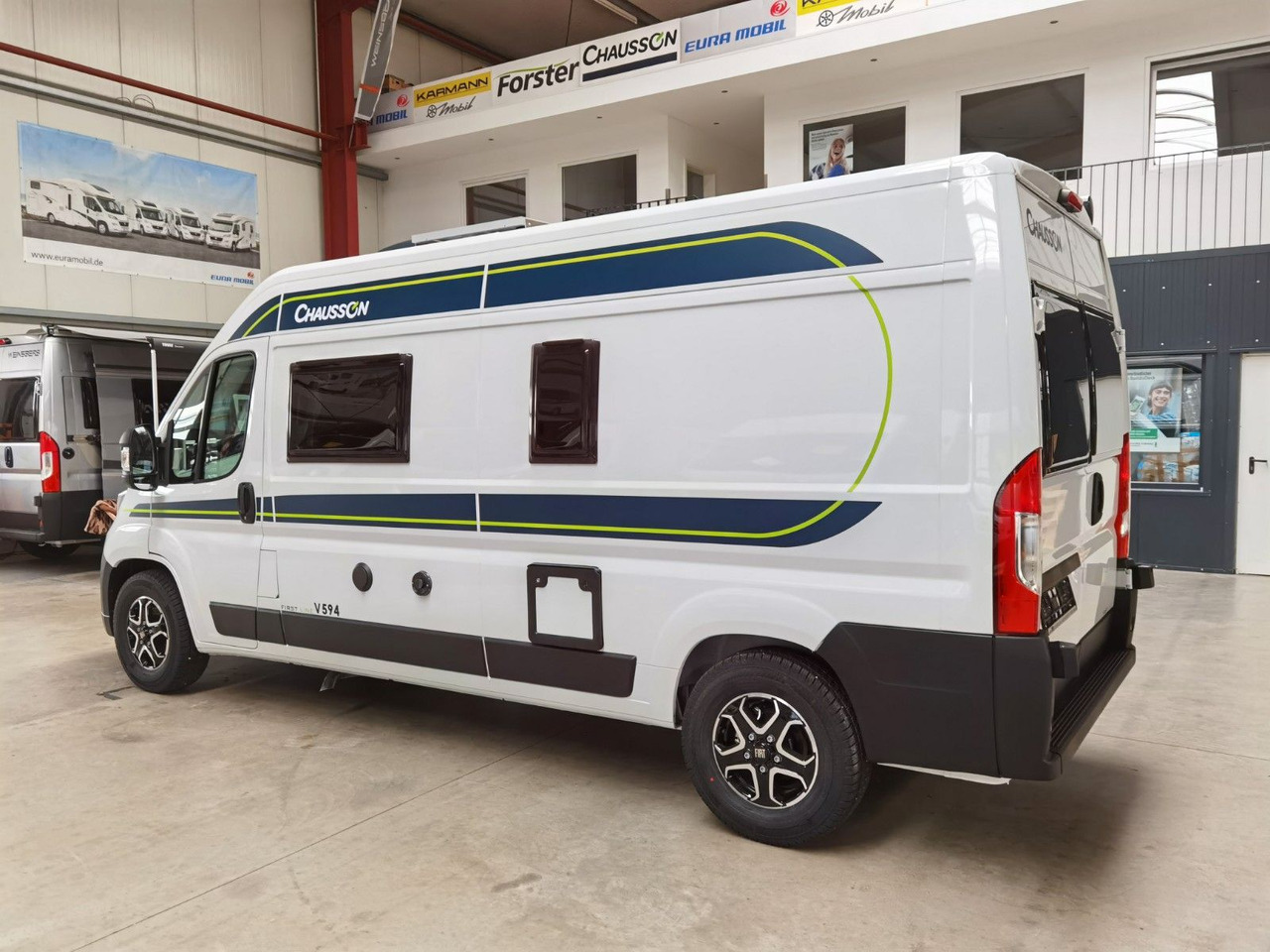 Camper Van Chausson V594 FIRST LINE/ -2026- / 140PS - 8G. AUTOMATIK