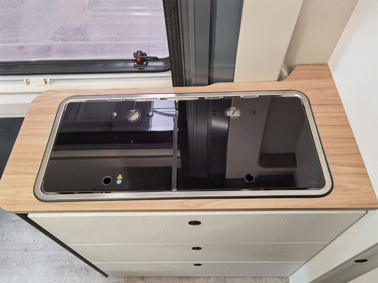 Camper Van Karmann DAVIS 590 TRENDSTYLE / -2026- / 140PS- AUTOMATIK