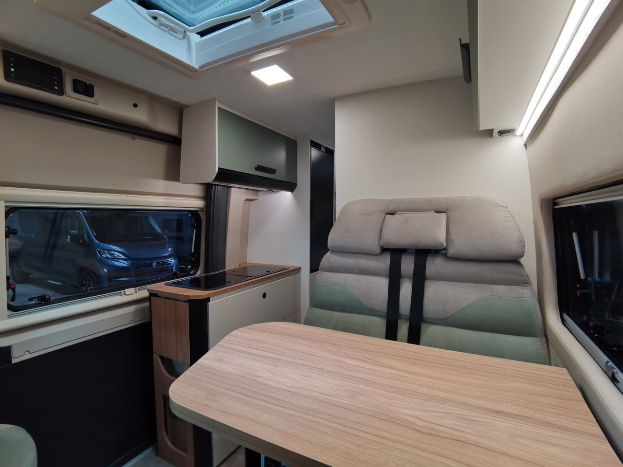 Camper Van Karmann DAVIS 590 TRENDSTYLE / -2026- / 140PS- AUTOMATIK