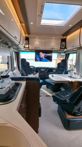Integriertes Wohnmobil Niesmann + Bischoff Flair 880 BE