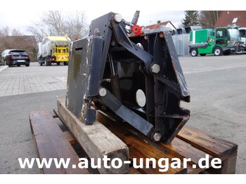 Unimog Multicar Frontanbau Adapterplatte Frontkraftheber Unimog-Multicar - Kommunaltraktor: das Bild 4