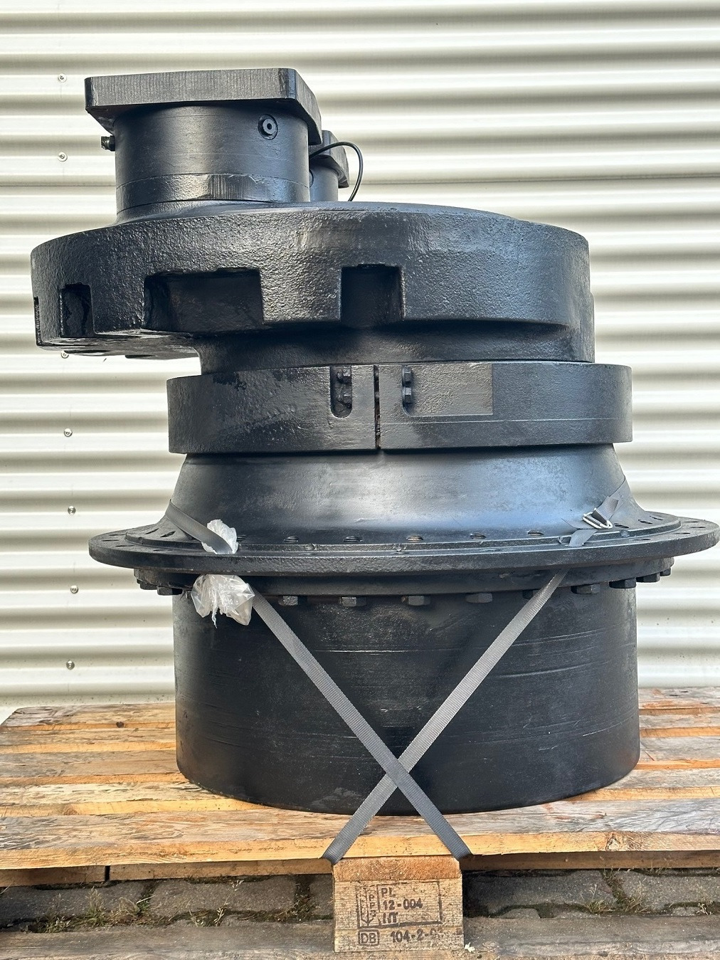 Karantzounis Baumaschinen Ersatzteile undefined: das Bild 137