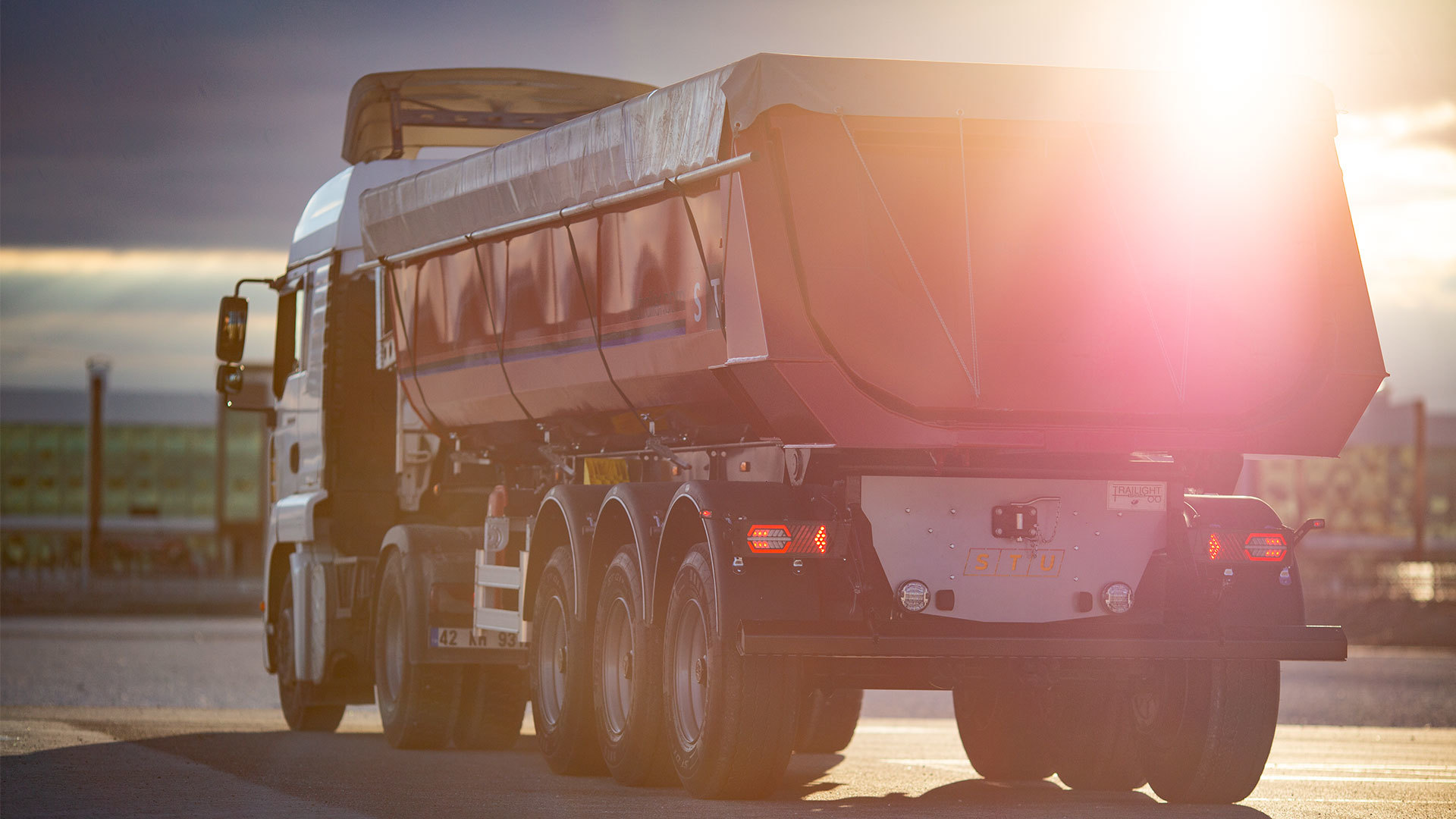 STU TRAILER DORSE ITHALAT IHRACAT LTD. STI. - Angebote zu verkaufen undefined: das Bild 19