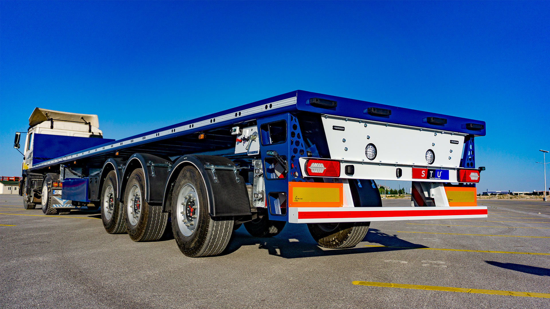 STU TRAILER DORSE ITHALAT IHRACAT LTD. STI. - Angebote zu verkaufen undefined: das Bild 2