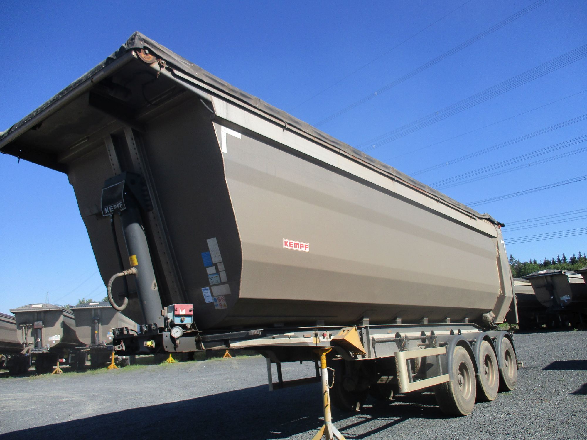 KEMPF-Fahrzeug Reparatur-GmbH undefined: das Bild 14