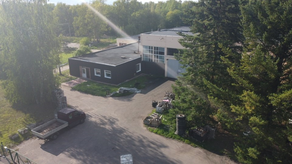 SERDRUG GROUP OÜ - Busse undefined: das Bild 1