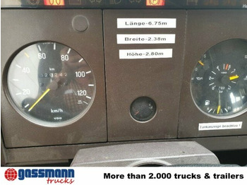 Feuerwehrfahrzeug Mercedes-Benz 814 D TLF 8/6 4x2, DOKA, Feuerwehr: das Bild 4