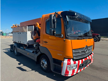 Saug-/ Spülfahrzeug Mercedes-Benz Atego 1223 4x2 Euro 6 Cityflex 204: das Bild 2 Saug-/ Spülfahrzeug Mercedes-Benz Atego 1223 4x2 Euro 6 Cityflex 204: das Bild 2