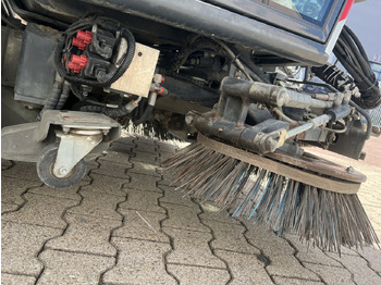 LKW Schmidt Swingo Compact 200 4x2 Swingo Compact 200 4x2, Kehrmaschine: das Bild 3