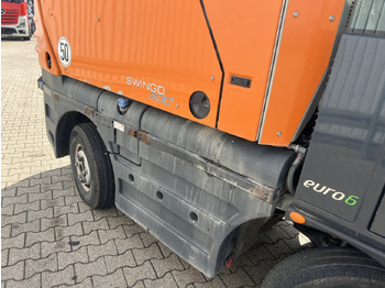 LKW Schmidt Swingo Compact 200 4x2 Swingo Compact 200 4x2, Kehrmaschine: das Bild 4