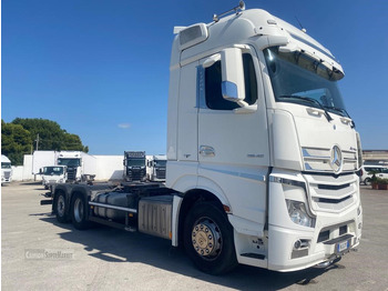 MERCEDES-BENZ Actros 2545 Fahrgestell LKW