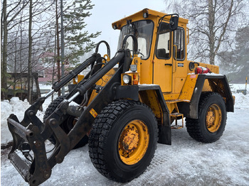 VOLVO Radlader
