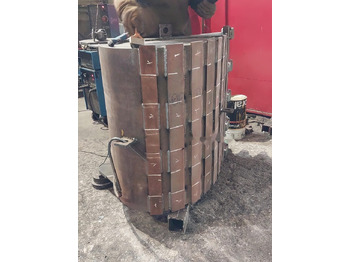 DEVELON Baggerschaufel