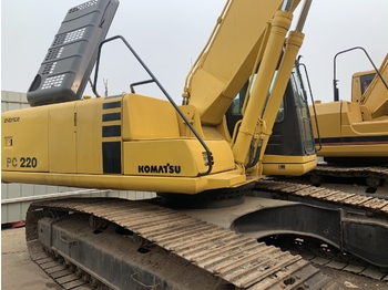 KOMATSU PC220-6 Kettenbagger