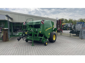 JOHN DEERE Ballenwickelgerät