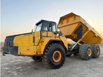 KOMATSU HM400 Knickgelenkter Dumper