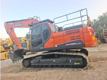 DOOSAN DX225LC-9C Kettenbagger