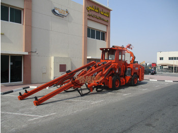 Tunnelbaumaschine TAMROCK H205D Minimatic Hydraulic Drill: das Bild 2